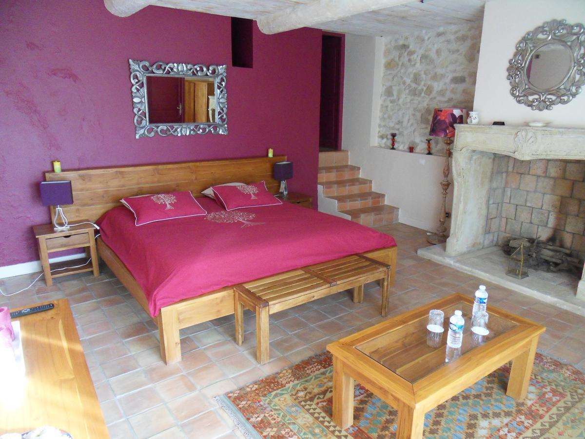 Domaine De L'Olibaou Bed & Breakfast Venelles Eksteriør bilde