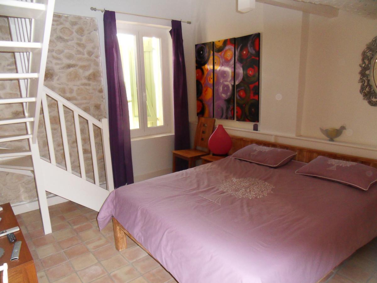 Domaine De L'Olibaou Bed & Breakfast Venelles Eksteriør bilde